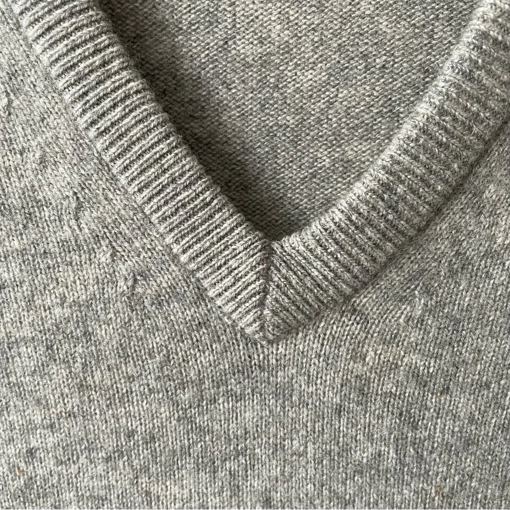 St. Michaels by Marks & Spencer Vintage Mens Cashmere Sweater Sz. 42 - Picture 2 of 6